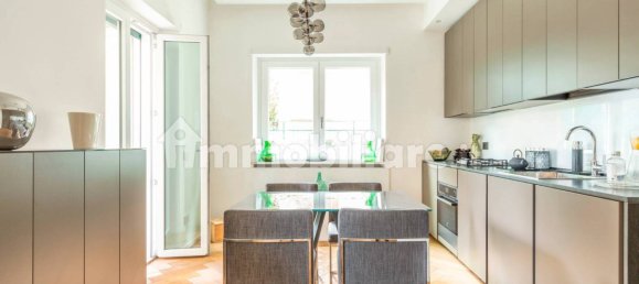 2 bedrooms Apartment in Rome, Italy No. 375622 8