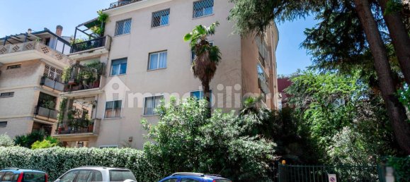 2 bedrooms Apartment in Rome, Italy No. 375622 25