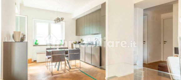 2 bedrooms Apartment in Rome, Italy No. 375622 6