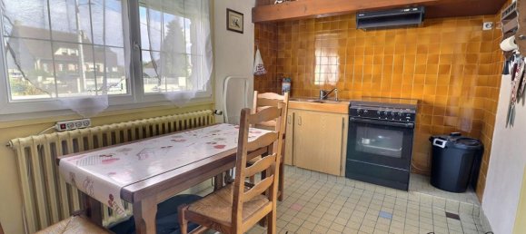 2 Schlafzimmer Haus in Erquery, France, Nr. 240994 4