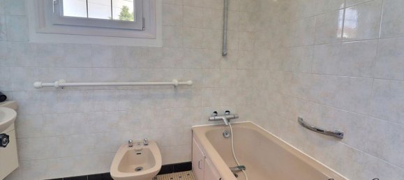 2 Schlafzimmer Haus in Erquery, France, Nr. 240994 5