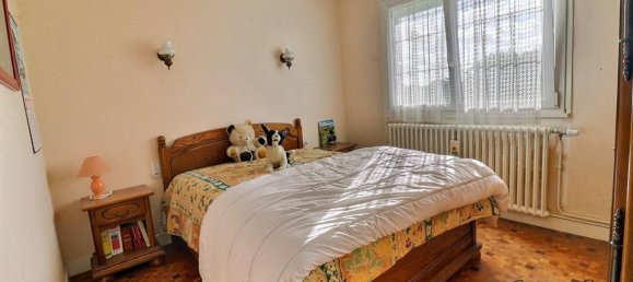 2 Schlafzimmer Haus in Erquery, France, Nr. 240994 7