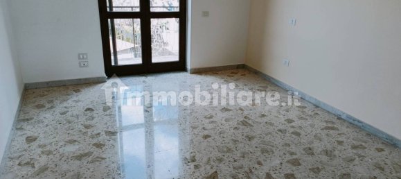 Apartamento de 2 dormitorios en Salerno, Italy No. 272199 24