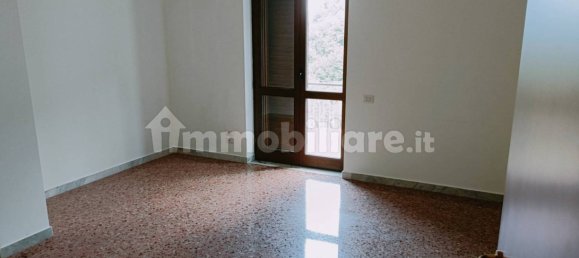 Apartamento de 2 dormitorios en Salerno, Italy No. 272199 2