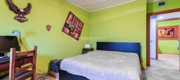 4-salle Appartement à Pieve Emanuele, Italy No. 163529 16