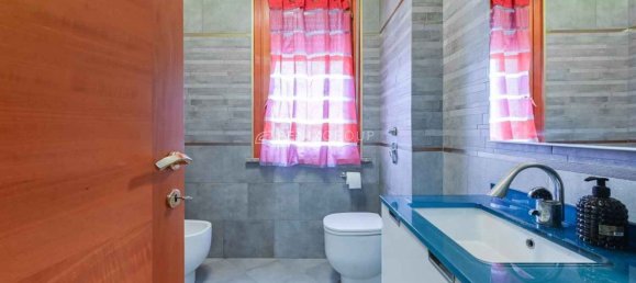 4-salle Appartement à Pieve Emanuele, Italy No. 163529 22