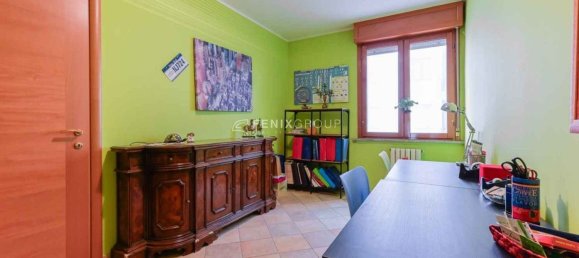 4-salle Appartement à Pieve Emanuele, Italy No. 163529 26