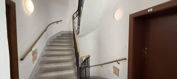 37m² Warehouse in Favoriten, Austria No. 163738 3