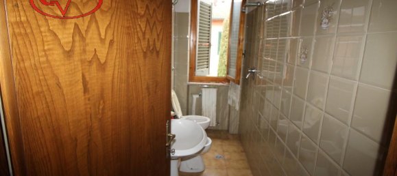 5-salle Appartement à Bucine, Italy No. 230697 10