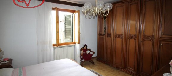 5-salle Appartement à Bucine, Italy No. 230697 7
