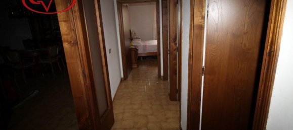 5-salle Appartement à Bucine, Italy No. 230697 6