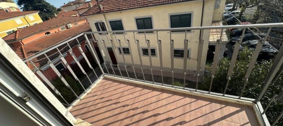 4 rooms Apartment in Sarzana, Italy No. 98536 30