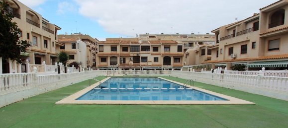 4 bedrooms House in Guardamar del Segura, Spain No. 8261 7