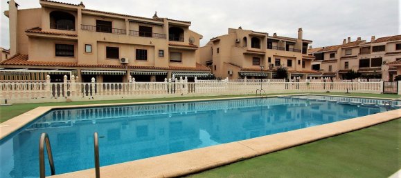 4 bedrooms House in Guardamar del Segura, Spain No. 8261 6