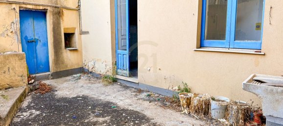 3 rooms House in Aci Sant'Antonio, Italy No. 310600 11