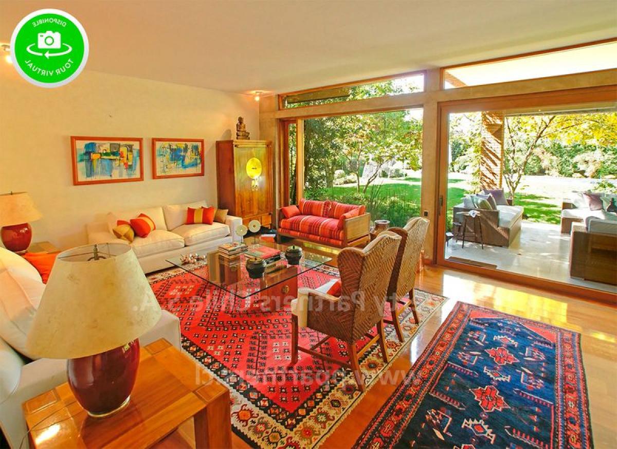 6 bedrooms House in Santiago, Chile No. 5345