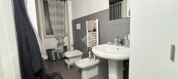 3-Zimmer Wohnung in Naples, Italy, Nr. 136576 14