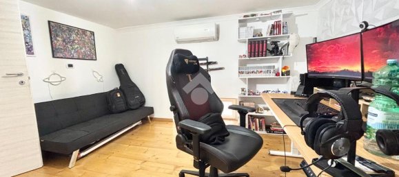 3-Zimmer Wohnung in Naples, Italy, Nr. 136576 19