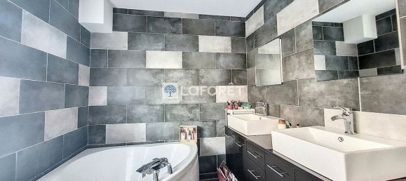 2 bedrooms House in Anguilcourt-le-Sart, France No. 81464 3