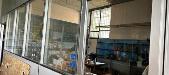 1380m² Building in Corsico, Italy No. 113999 10