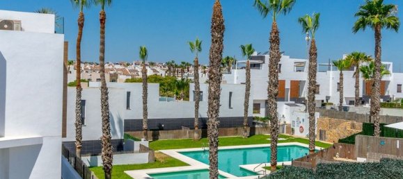 Villa de 4 dormitorios en Alicante, Spain No. 190449 11