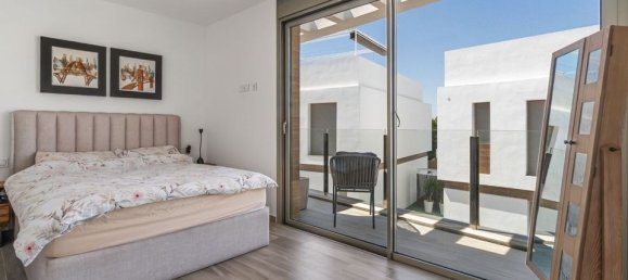 Villa de 4 dormitorios en Alicante, Spain No. 190449 14