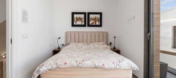 Villa de 4 dormitorios en Alicante, Spain No. 190449 6