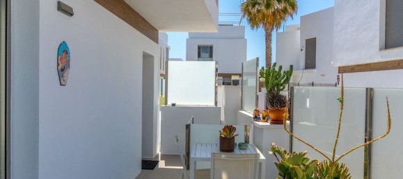 Villa de 4 dormitorios en Alicante, Spain No. 190449 28