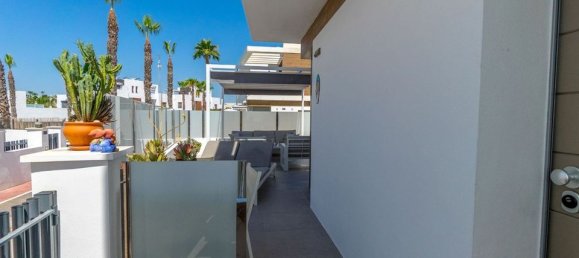 Villa de 4 dormitorios en Alicante, Spain No. 190449 25