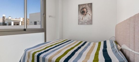 Villa de 4 dormitorios en Alicante, Spain No. 190449 12