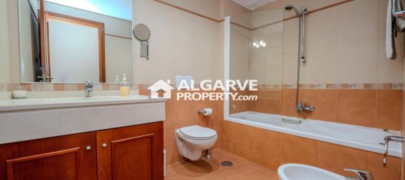 4 غرف نوم تاون هاوس في Quarteira, Portugal رقم 233608 20