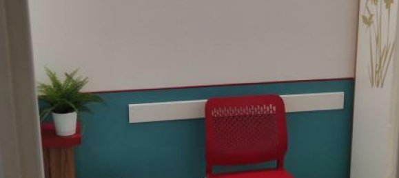 63m² Office in Montpellier, France No. 355618 2