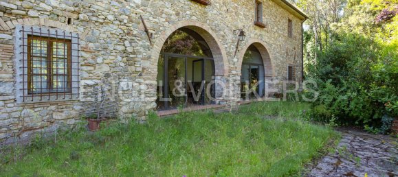 7 bedrooms House in Poggibonsi, Italy No. 295169 4