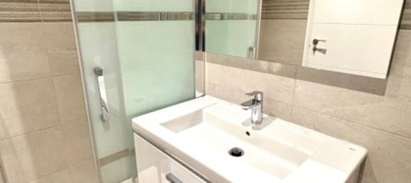 6 chambres Appartement à Madrid, Spain No. 124642 9