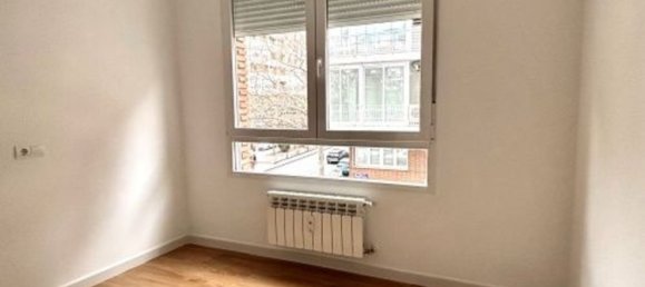 6 chambres Appartement à Madrid, Spain No. 124642 6