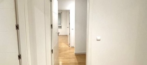 6 chambres Appartement à Madrid, Spain No. 124642 49