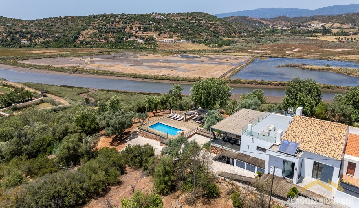 3 bedrooms Villa in Silves, Portugal No. 260061