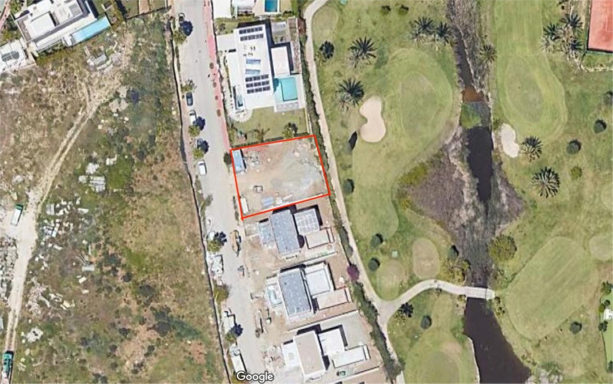 Terreno em Estepona, Spain N.º 180623