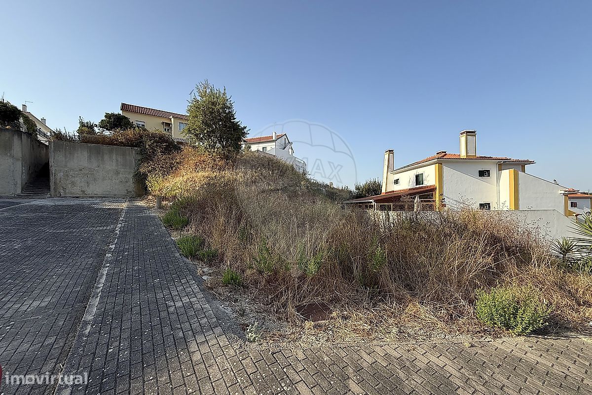 Земельный участок 519м² в Мафра, Португалия № 352409