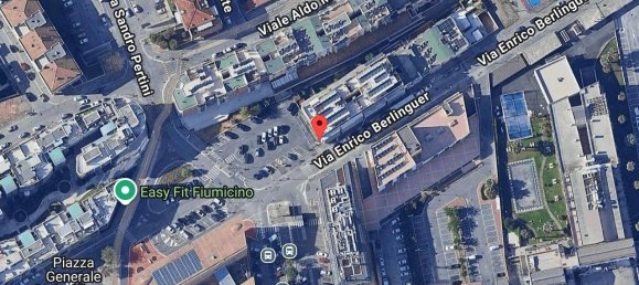 65m² Commercial property in Fiumicino, Italy No. 317279 4