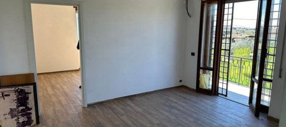 2 rooms Apartment in Albano Laziale, Italy No. 60831 7