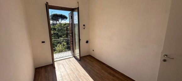 2 rooms Apartment in Albano Laziale, Italy No. 60831 12