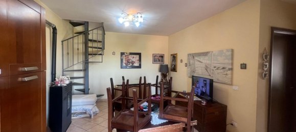 Dúplex de 3 habitaciónes en Cave, Italy No. 304308 4