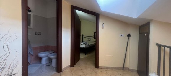 Dúplex de 3 habitaciónes en Cave, Italy No. 304308 16