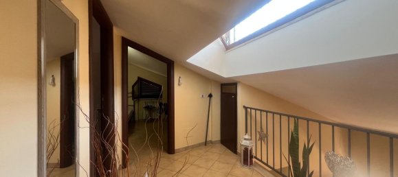 Dúplex de 3 habitaciónes en Cave, Italy No. 304308 15