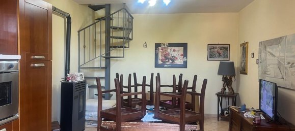 Dúplex de 3 habitaciónes en Cave, Italy No. 304308 3