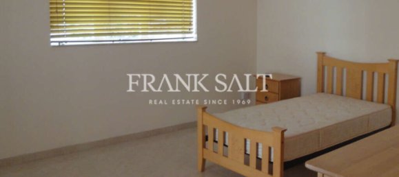 3 bedrooms House in Attard, Malta No. 3674 10