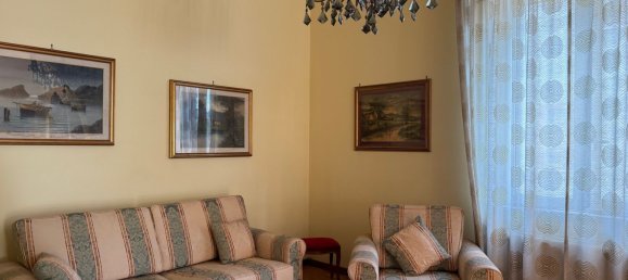 Casa de 7 habitaciónes en Frosinone, Italy No. 285958 2