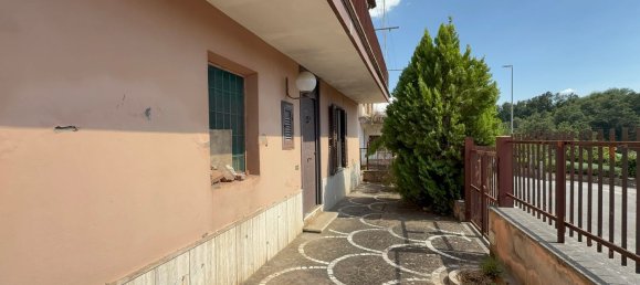 Casa de 7 habitaciónes en Frosinone, Italy No. 285958 17