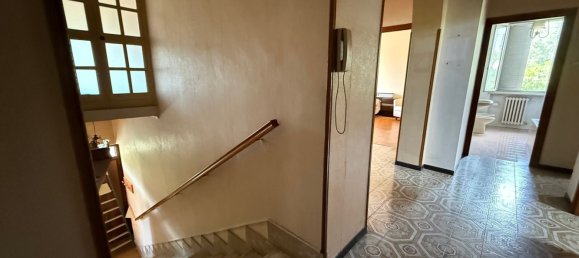 Casa de 7 habitaciónes en Frosinone, Italy No. 285958 8